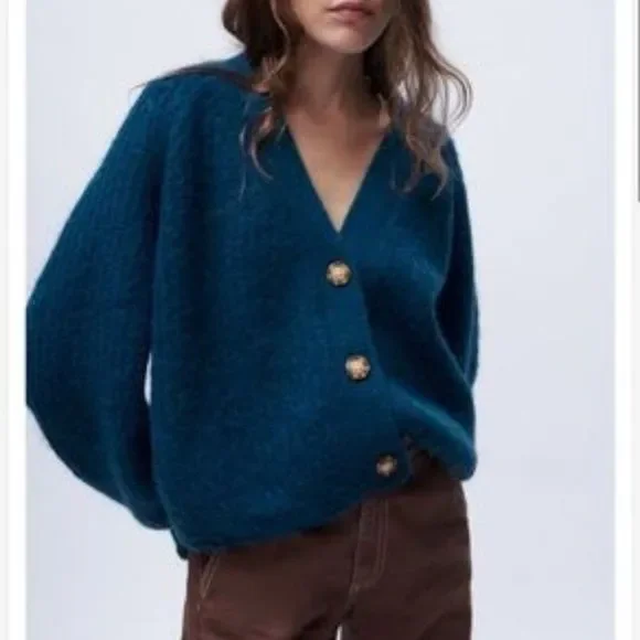 SOLD - NWT Zara Oversized Knit Blue Bubble Sleeved Cardigan Sz S - Picture 1 of 7